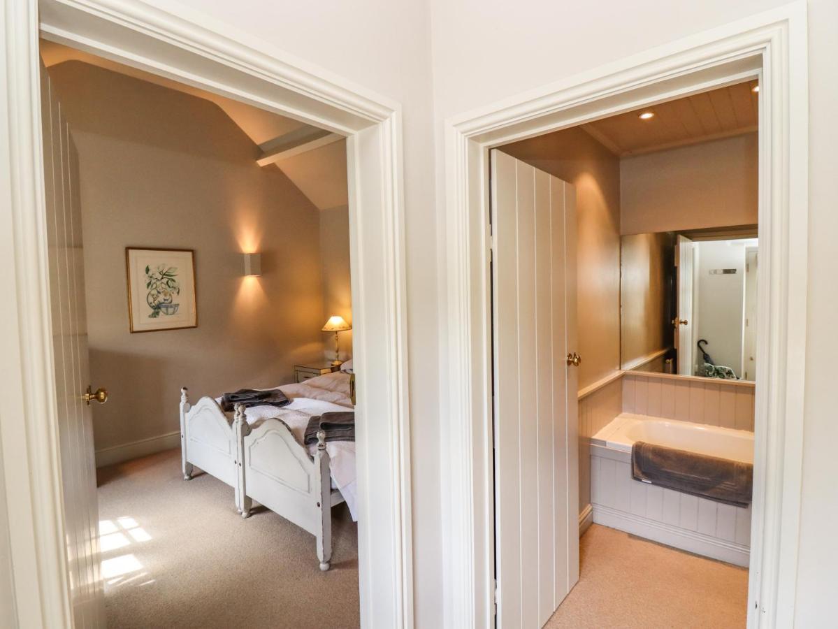 Foxhill Farm Barn Villa Bourton-on-the-Water Bagian luar foto